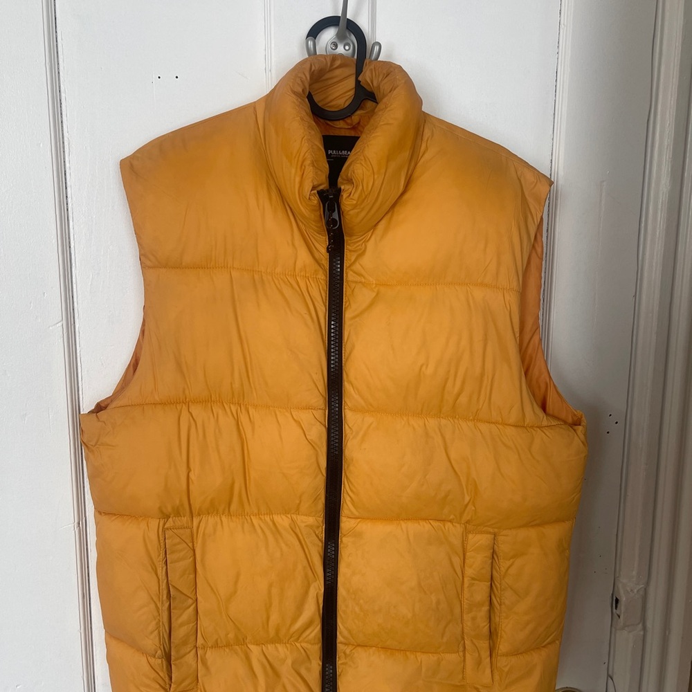 Pull&Bear Mustard Puffer Vest